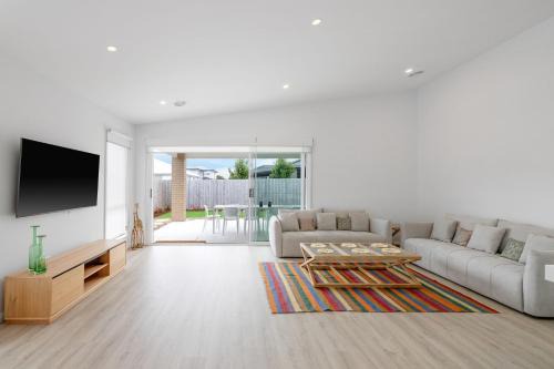 Coronet Bay House | Escape by the Bay