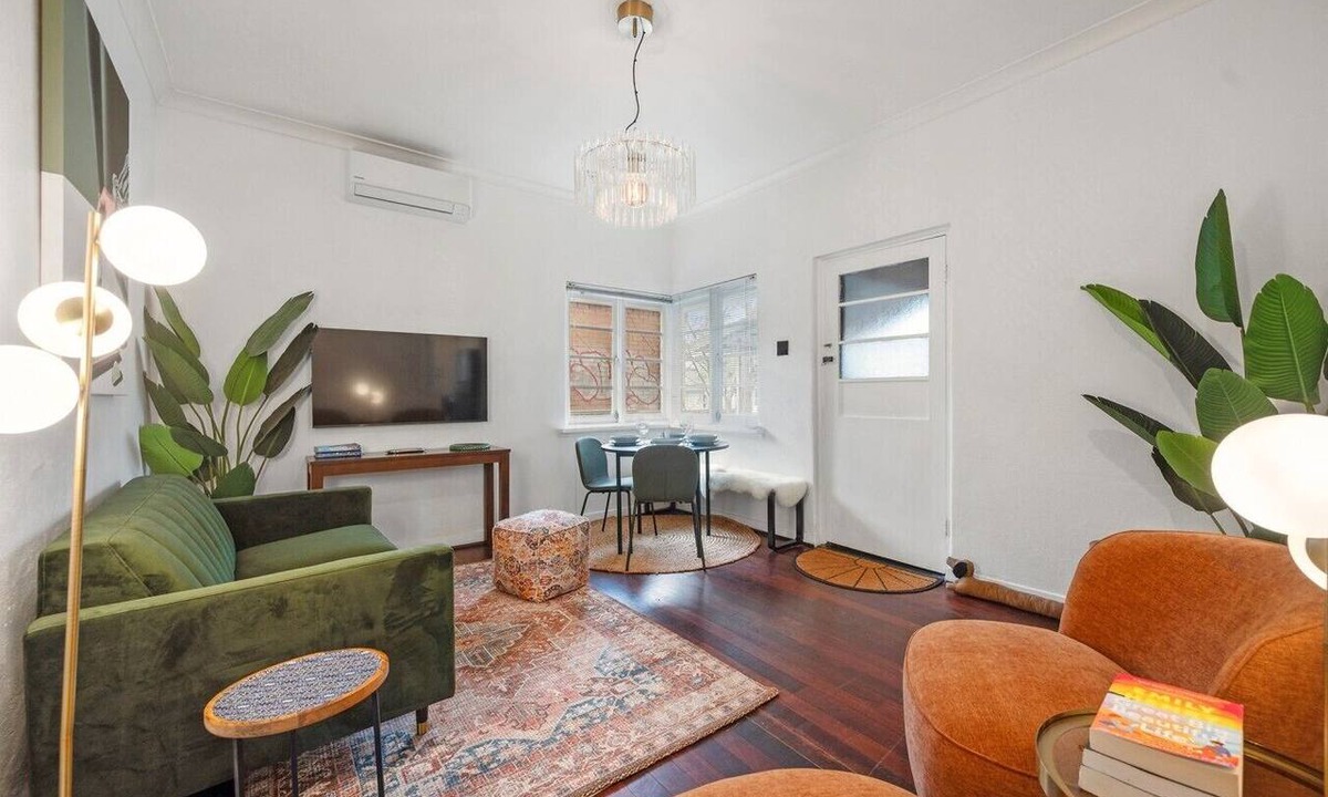 Perth Apartment | Espresso & Velvet on Bulwer