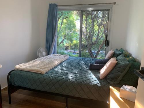Mount Colah House | Fabulous Stunning Garden View King Bedroom with shared bathroom at MC 2079