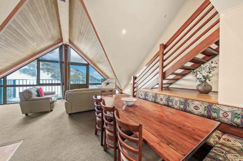 Falls Creek Resort | Falls Creek Country Club