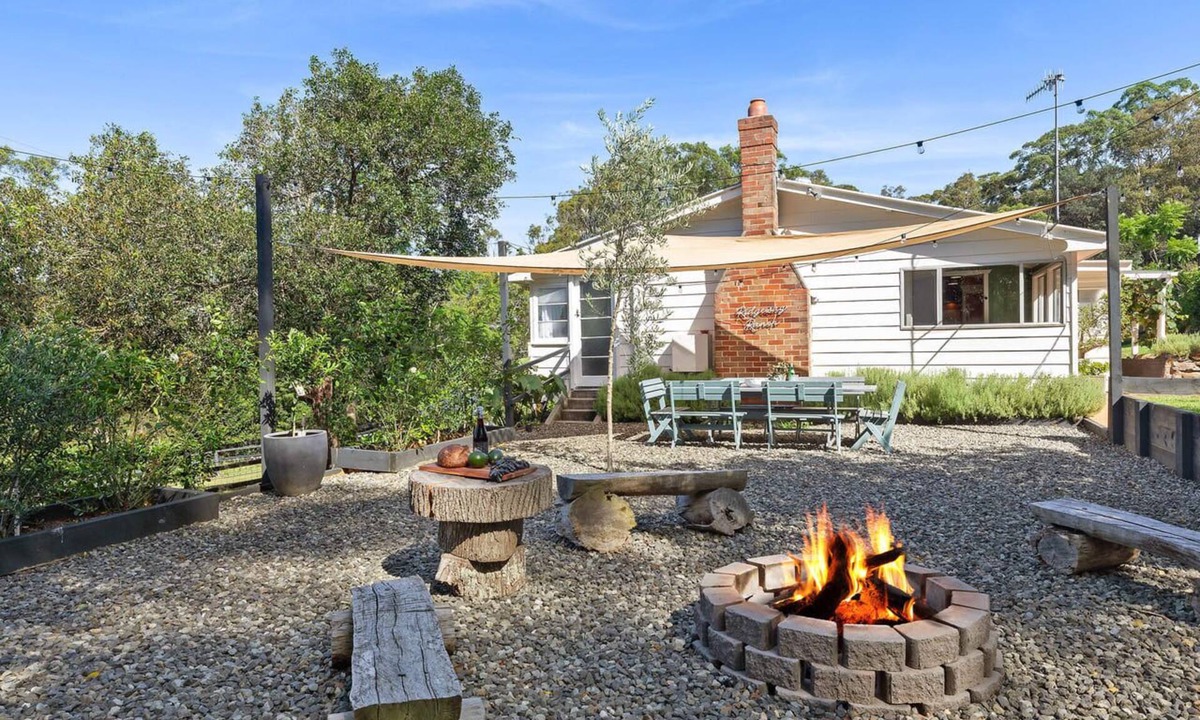 Wamberal House | Farm-Luxe Cottage | Animals, Firepit, Beach