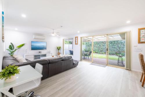 Fingal Bay House | Fingal on Whitesands 1 12 Whitesands Road all on ground level with air con wifi and boat parking