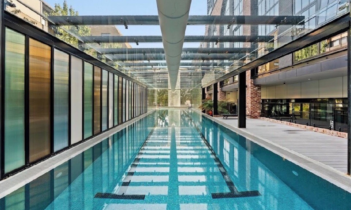 Kingston Apartment | Flat in Kingston @Canberra free parking , Pet allow