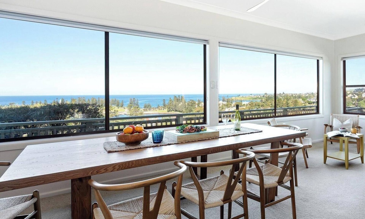 Kiama House | Fliptide House - ocean views, spacious living and easy access to Kiama’s beaches