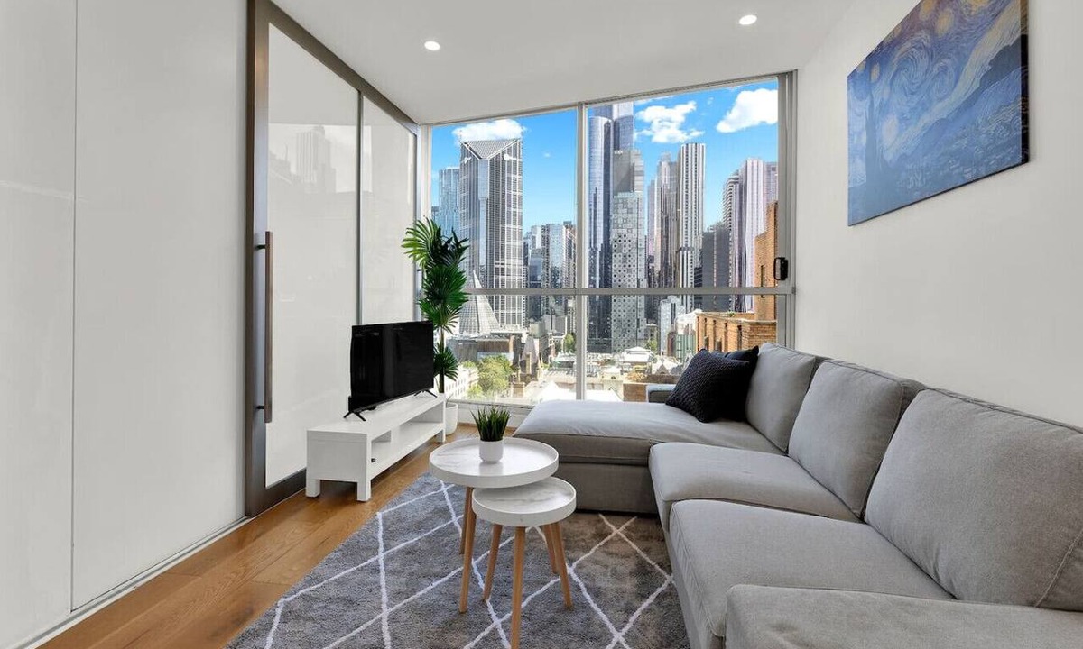 Melbourne Central Business District Apartment | Free Parking - Breathtaking - Elegant City View