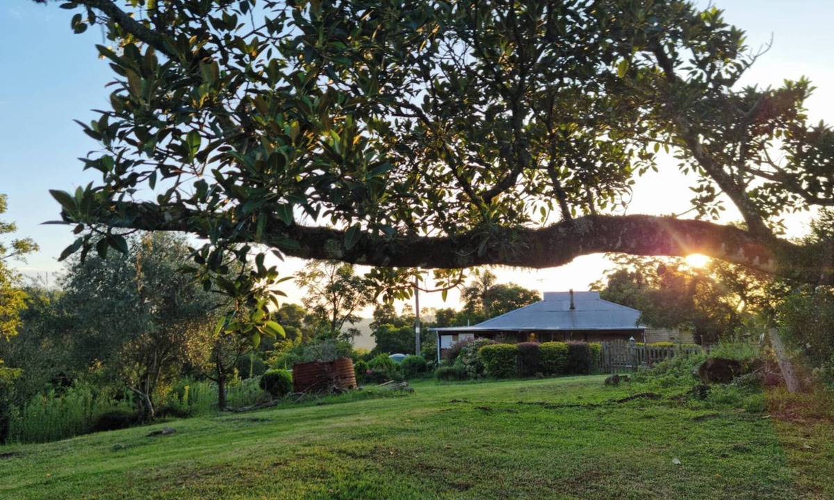 Elands Cottage | Frogmouth Farm is your 'rural, remote' pet-friendly escape to solitude!