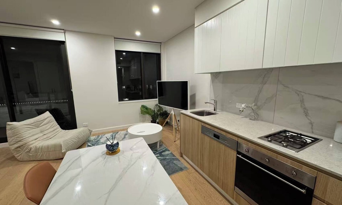 Erskineville Apartment | Fully Furnished Studio In Erskineville