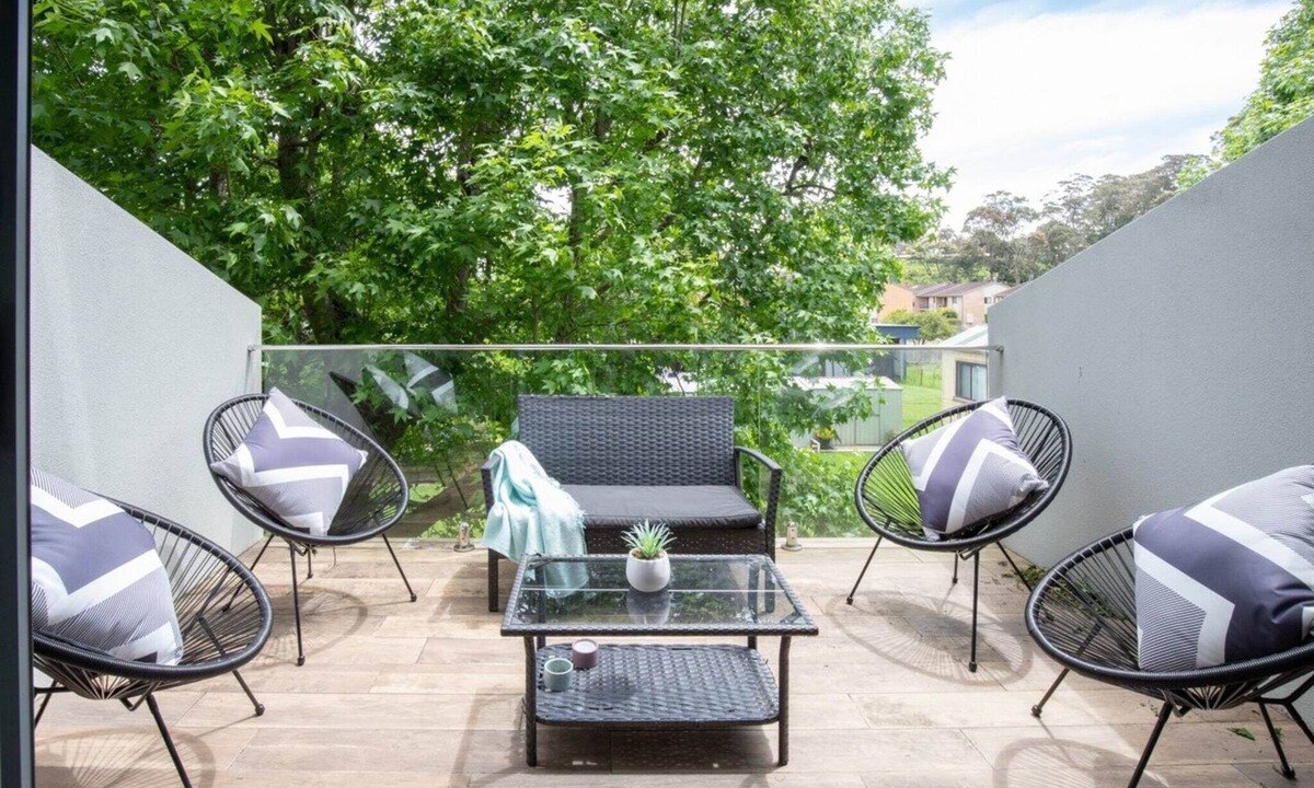 North Batemans Bay Apartment | Generous 2-Bed Townhouse With A Private Balcony
