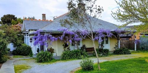 Glenroy House | Grandview House Private 2Bed 2Bath Melb Airport