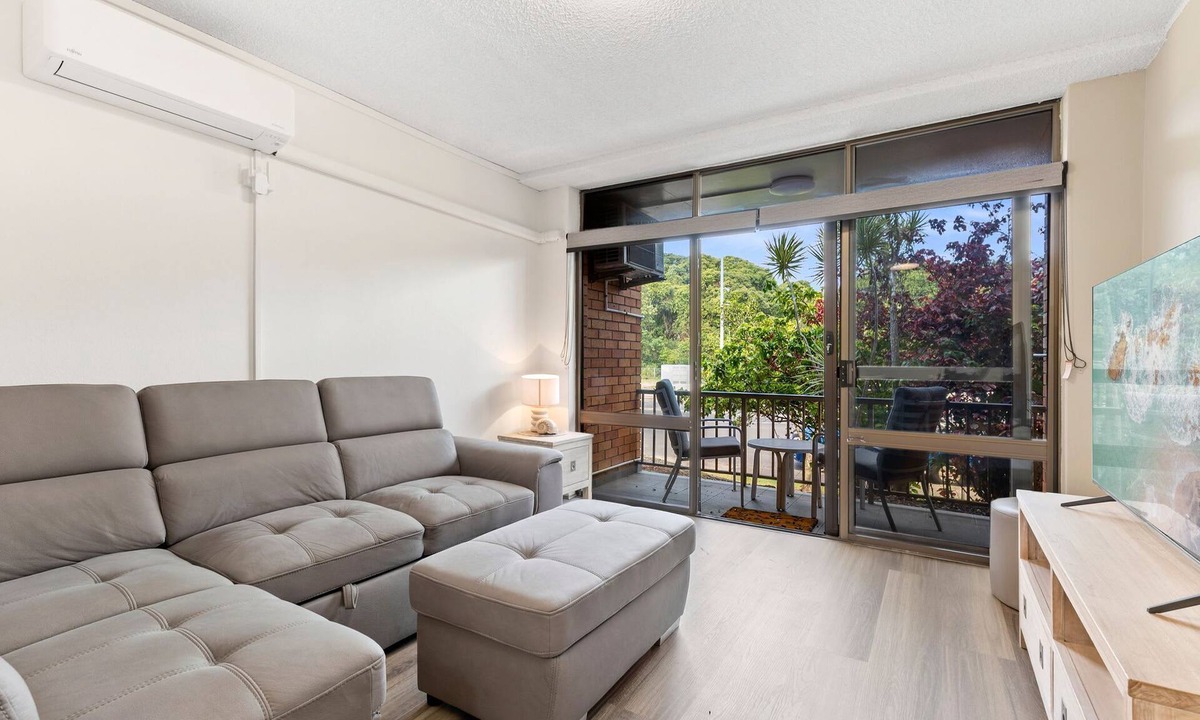 Coffs Harbour Apartment | Ground floor quiet garden balcony heated pool @223