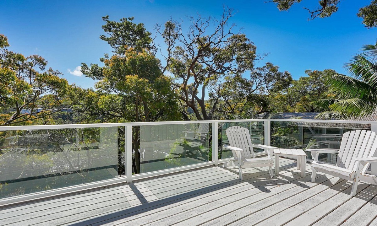 Copacabana House | GUM TREE ESCAPE | Pet Friendly, WIFI | Accom Holidays