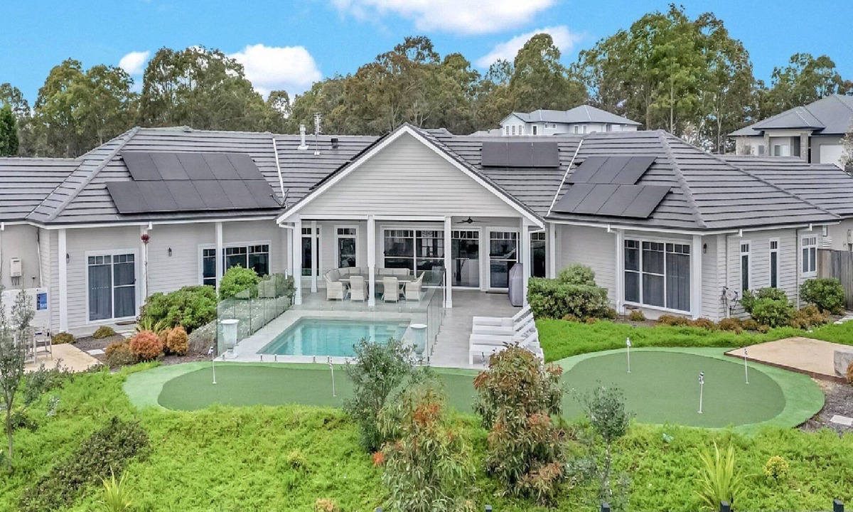 Pokolbin House | HAMPTONS ON FIGTREE - THE VINTAGE HOLIDAY HOUSES