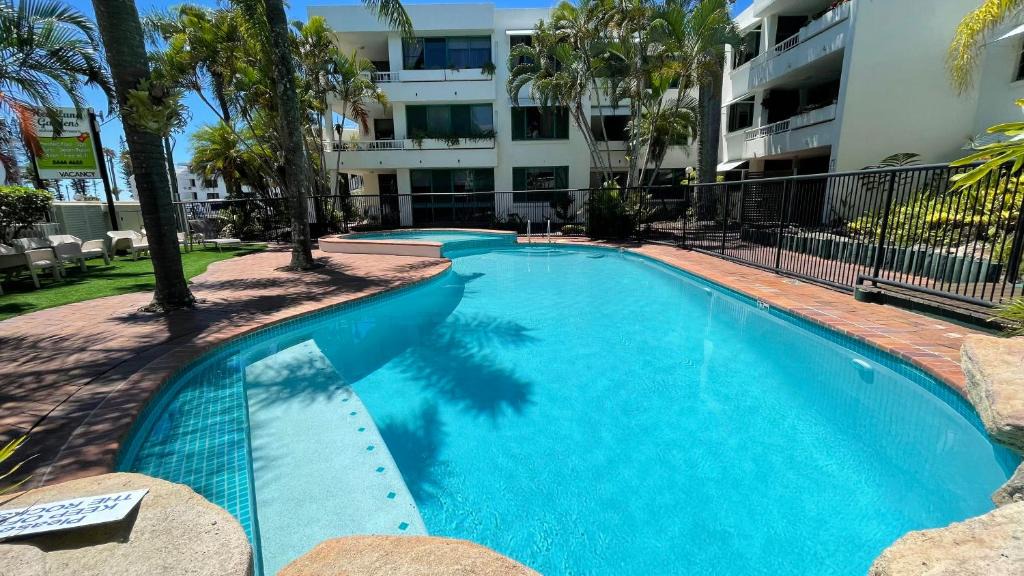 Alexandra Headland Apartment | Headland Gardens Holiday Apartments