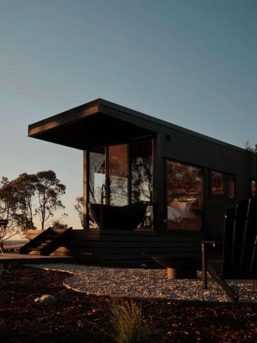 Toolleen House | Heathcote Winery Luxury and Stunning Views