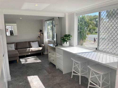 Sunshine Beach Apartment | Henderson St, Studio apt
