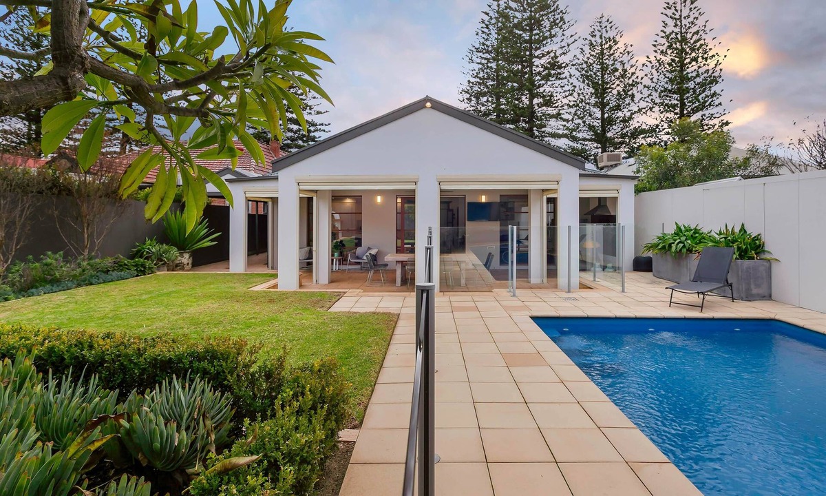 Henley Beach House | Henley Beach House | Luxury by the Sea