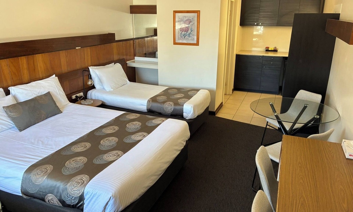 Stawell Hotel | Hi Way Eight Motor Inn