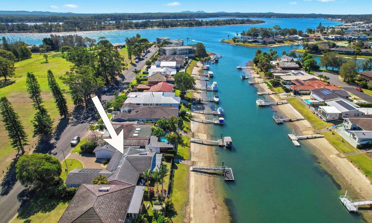 Port Macquarie House | Hibbard Waterfront Escape