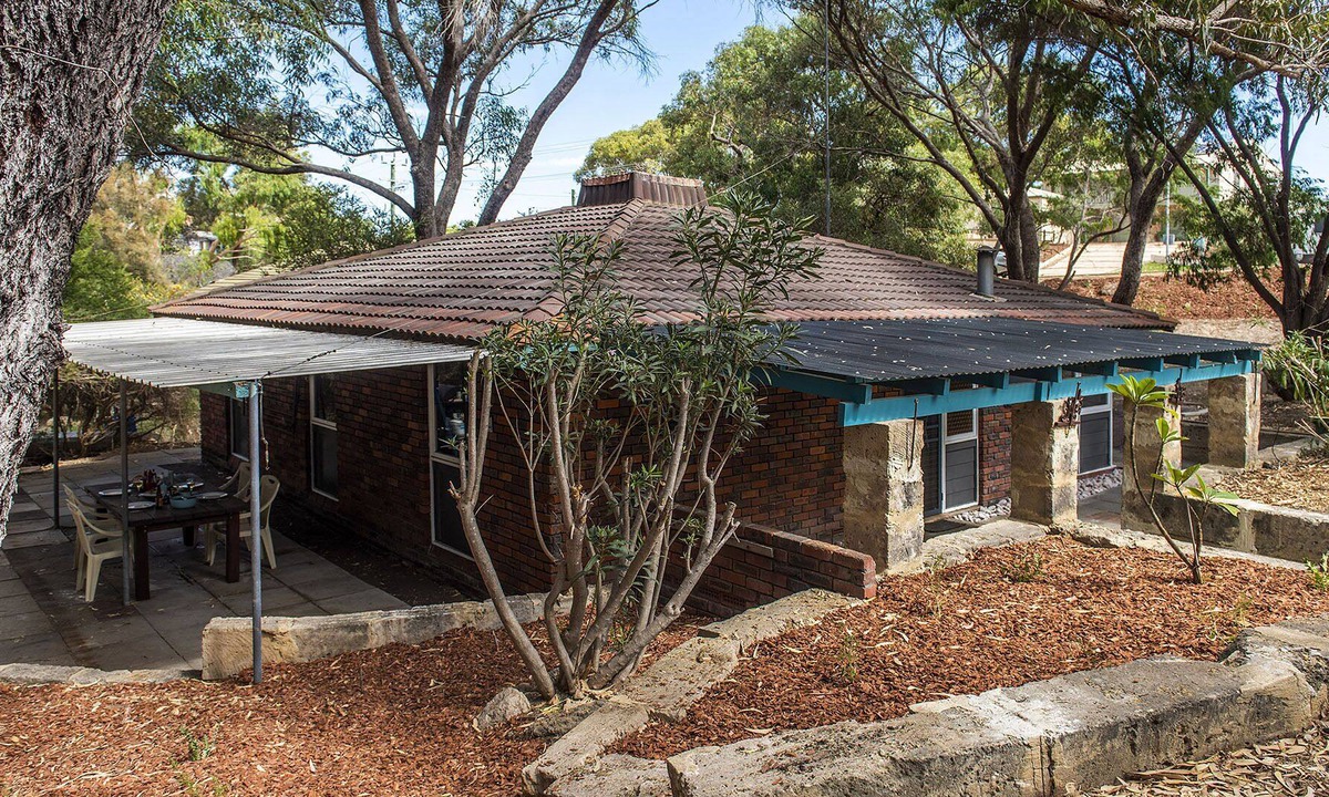 Guilderton House | Hidden Gem nestled amongst the trees.
