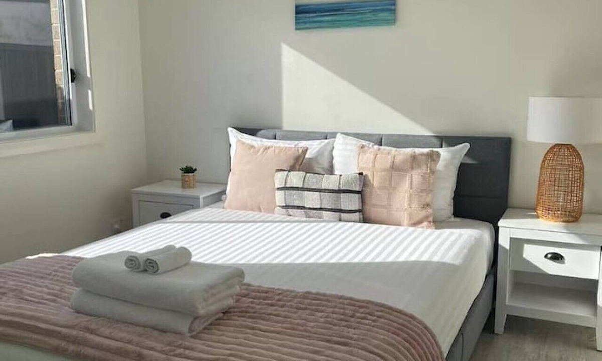 Kingsgrove House | Hidden Grove Getaway Kingsgrove