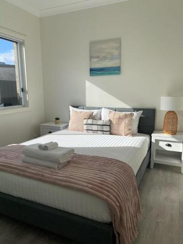Kingsgrove House | Hidden Grove Getaway Kingsgrove