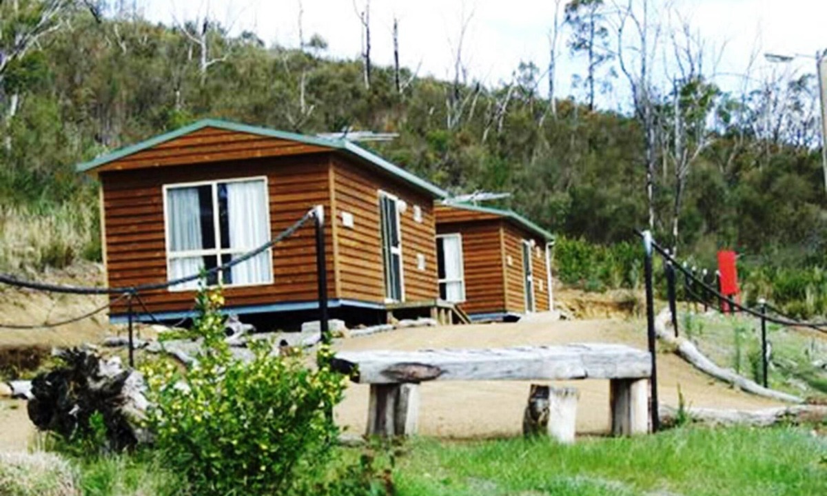 Kingston Cabin | Hobart Bush Cabins