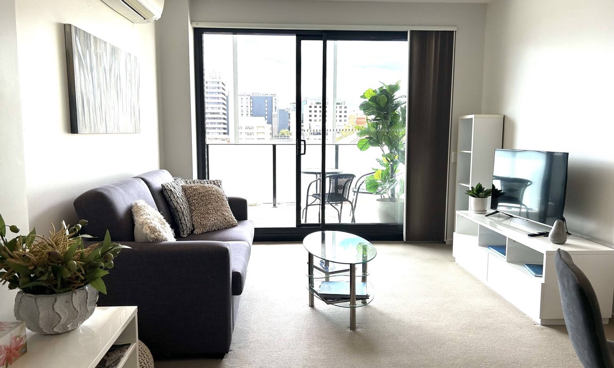 Hobart Central Business District Apartment | Hobart Inner City Apartment . Close to Salamanca Mona ferry terminal and North