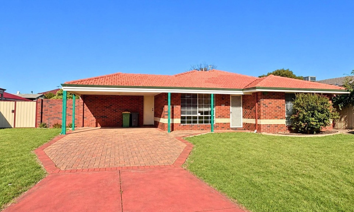 Broadwater House | Holiday Retreat on Lorikeet
