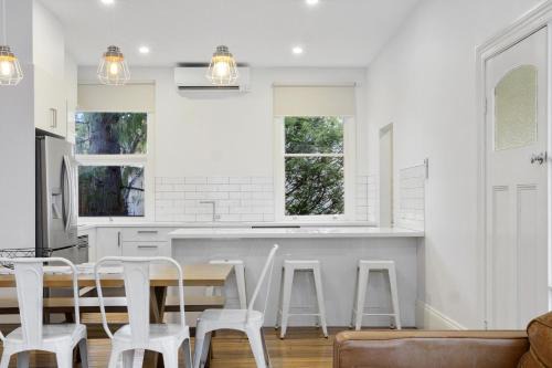 Hobart Central Business District House | House on Grosvenor