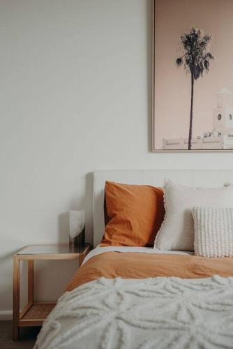 Penguin House | House on Hampson