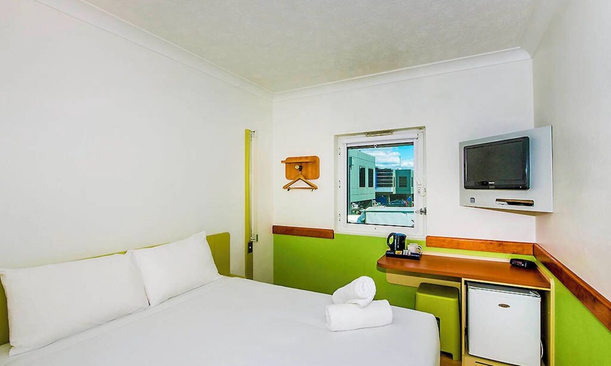 Windsor Hotel | Imperial Motel Windsor