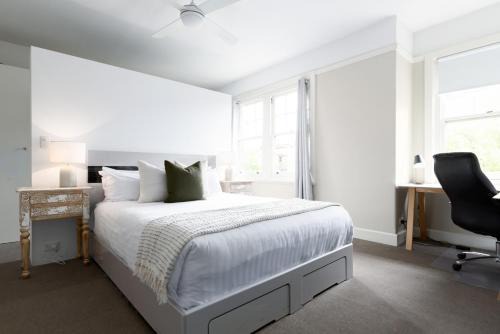 Hobart Central Business District House | Inner city 1940s town house
