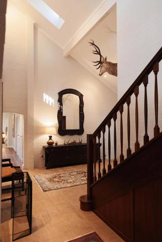 Crossdale House | Inverstanley