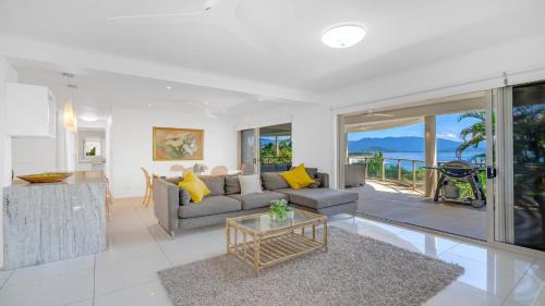 Port Douglas House | Island Point Villa 1 Port Douglas