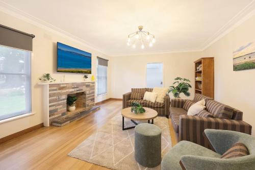Warrnambool House | Jack & Bias Cottage