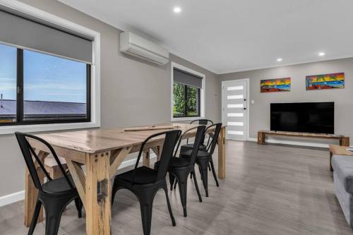 Eden House | JackEllie Lodge - Pets welcome