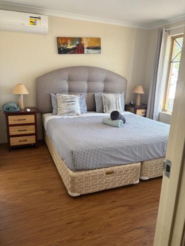 Jandakot House | Jandakot Rooms or whole house