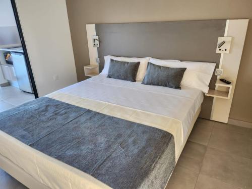 Les Hattes Hotel | Jasmin Garden