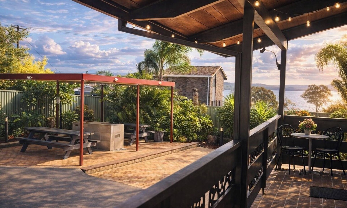 Long Jetty Hotel | Jetty Motel The Entrance