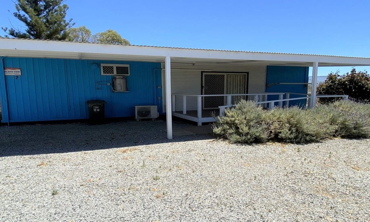 Jurien Bay House | Jurien Bay View Bungalows - Island View 7, 8 Hill Street