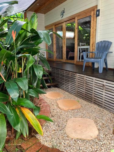 Horseshoe Bay House | Kapok Pod entire studio