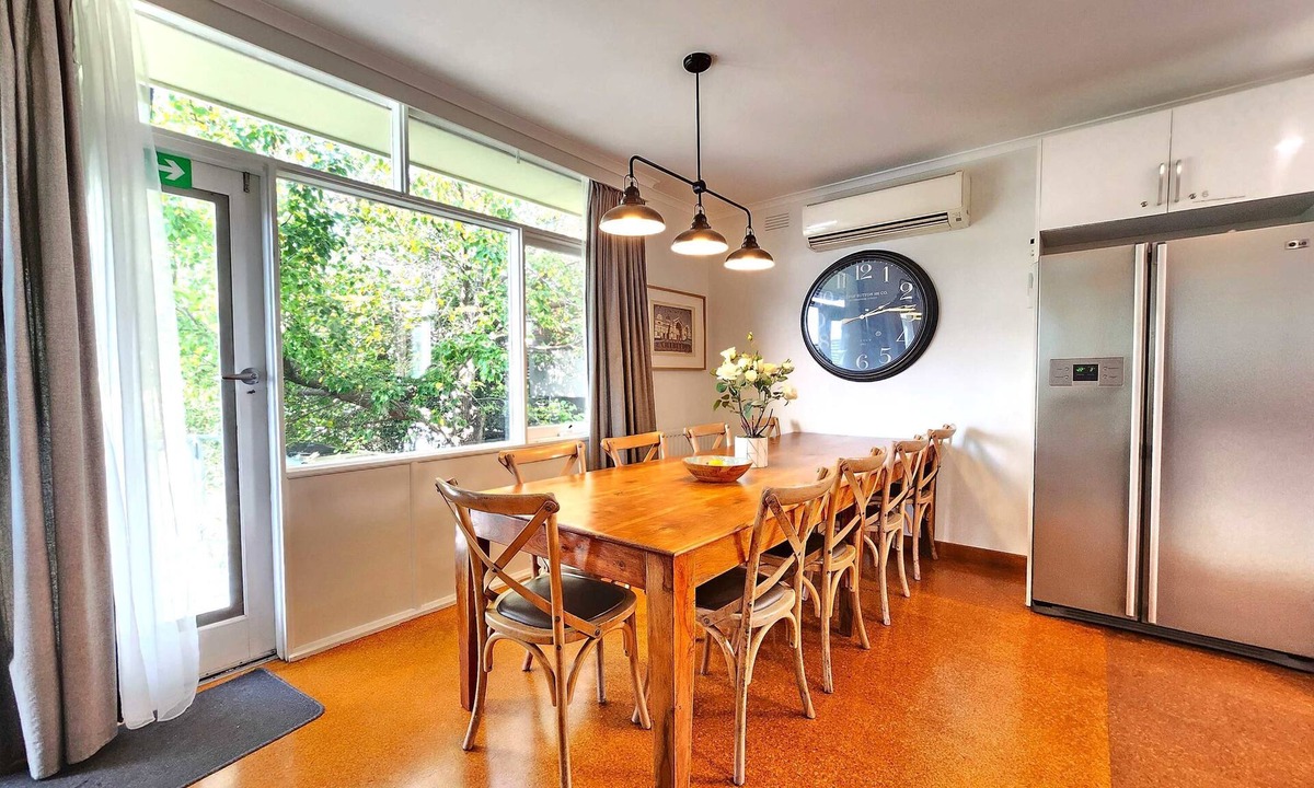 Highett House | King Guest Room 2 w/Full Kitchen & Free Parking