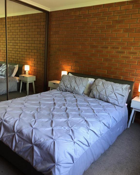 Kingston Apartment | Kingston Pines