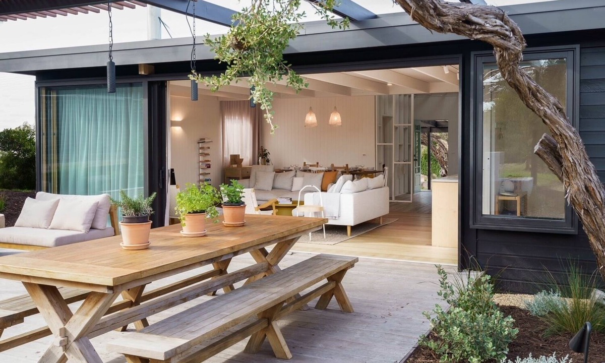 Blairgowrie Cottage | Kirwood Coastal - Stay 3 Pay 2 Special - For stays up until 1st September 2026
