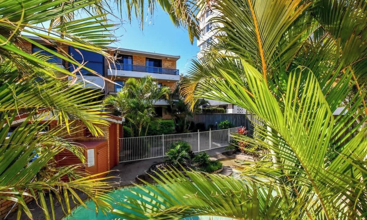 Mooloolaba Apartment | Lamer 1 Beach Access Courtyard Apt