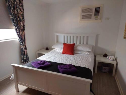 Lightning Ridge House | Lavender Cottage - At home in Lightning Ridge