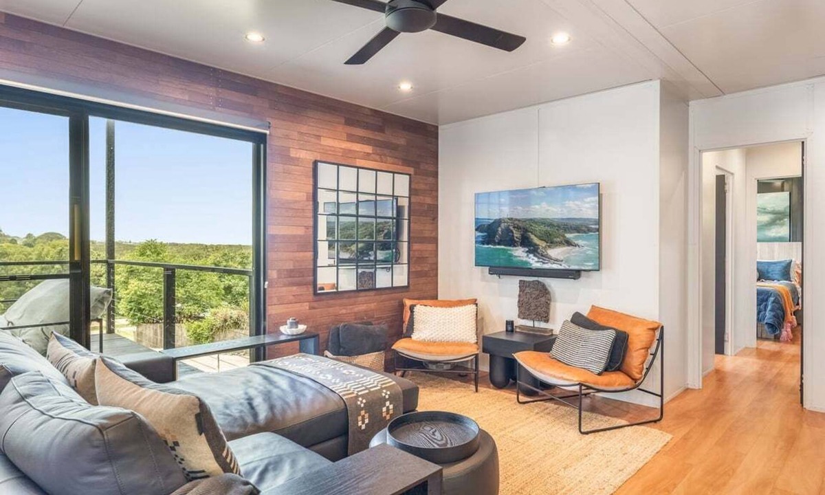 Lennox Head House | Lennox Meadows – Private Acreage Retreat Near Boulders Beach