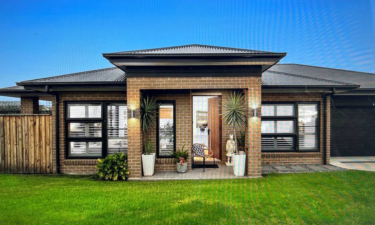 Crangan Bay House | Lovely home in Crangan Bay, between Swansea and lake Munmorah.