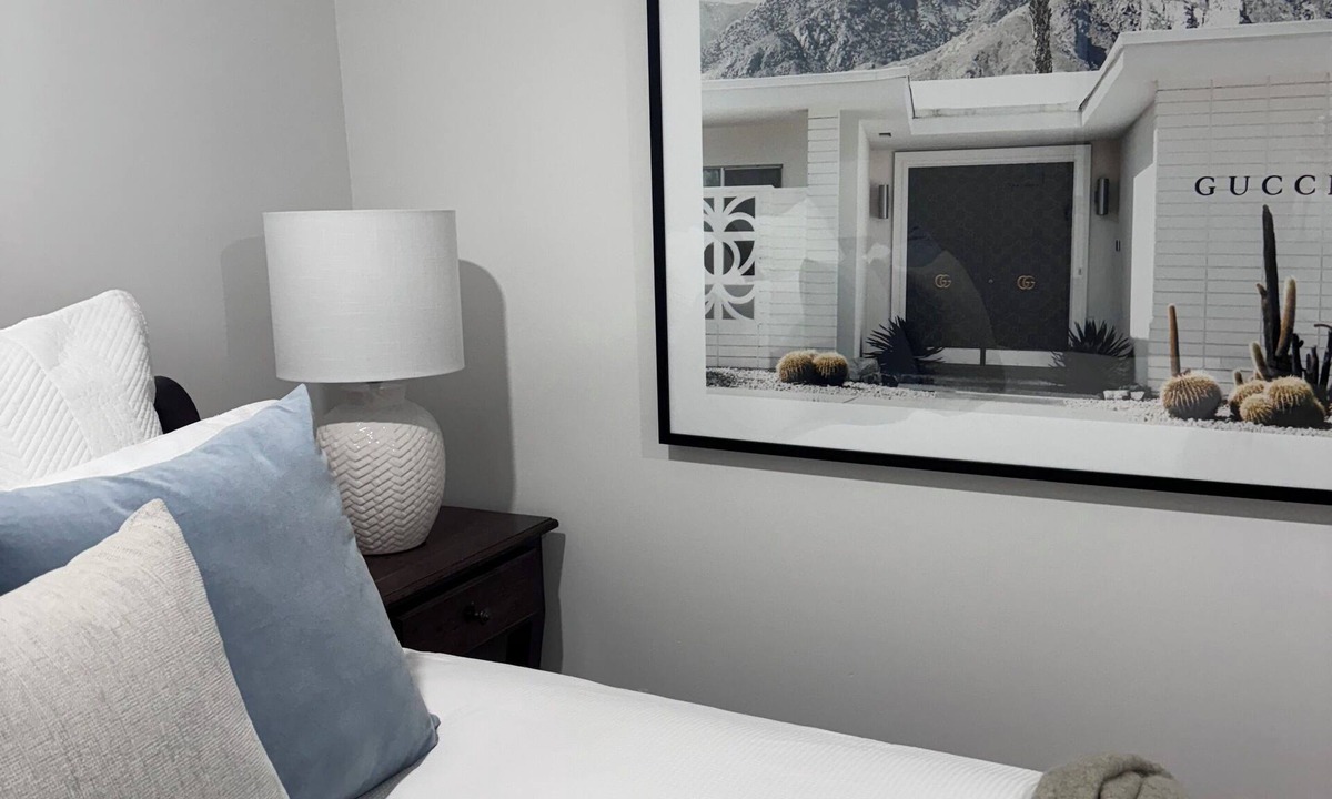 Port Willunga House | Lux coastal retreat 400m to the beach & the gateway to McLaren Vale wine region