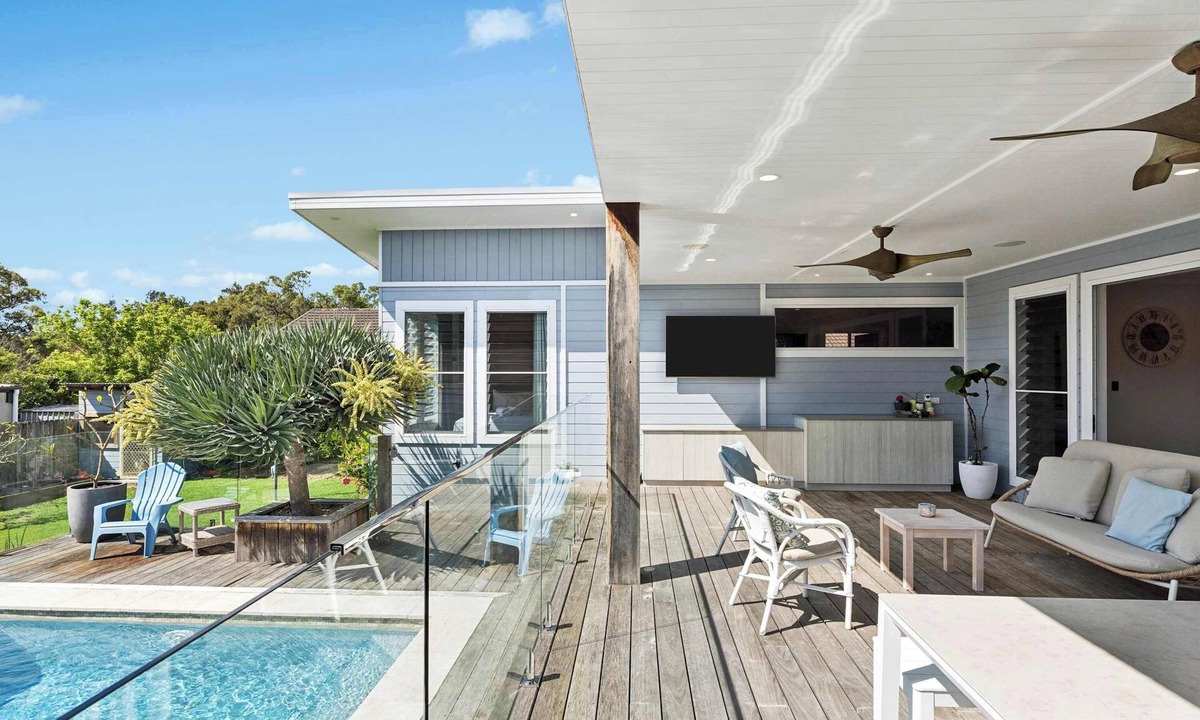 Wamberal House | Luxe Wamberal Vibe | Pool, Yard, Close to Beach